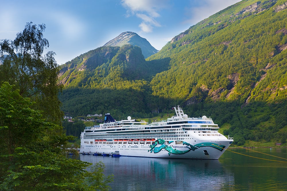 Ship Guide: Top Things to Do on Norwegian Jade | NCL Travel Blog