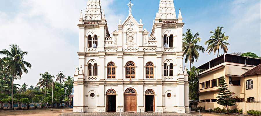 Santa Cruz Basilica on Cochin Cruises
