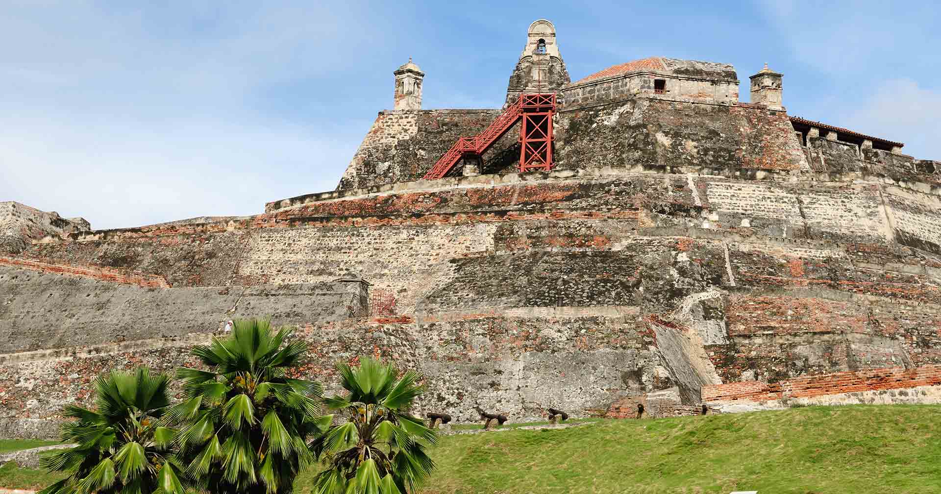 Cartagena, Colombia San Felipe Fortress & City at Leisure Excursion ...