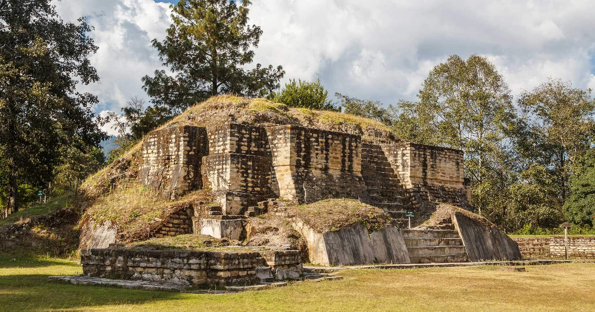 ncl excursions puerto quetzal