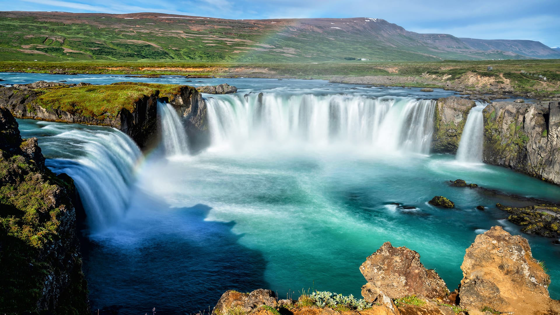 Reykjavik, Iceland Go Green- Go Green on the Golden Cricle Excursion ...