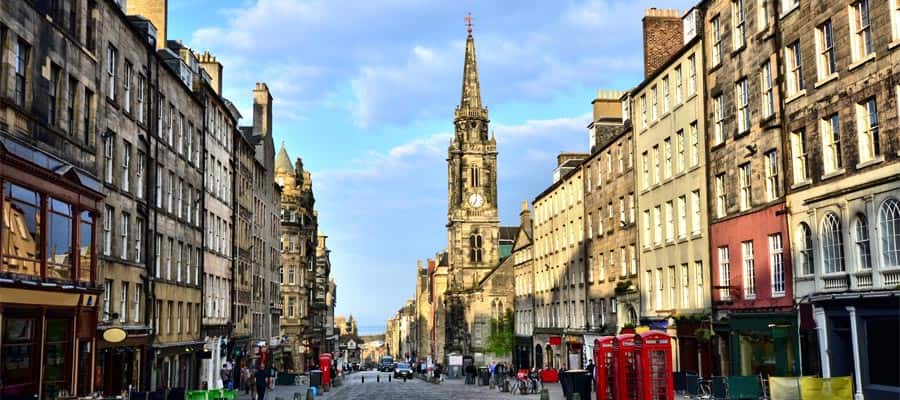 Historic Royal Mile on your Europe cruise